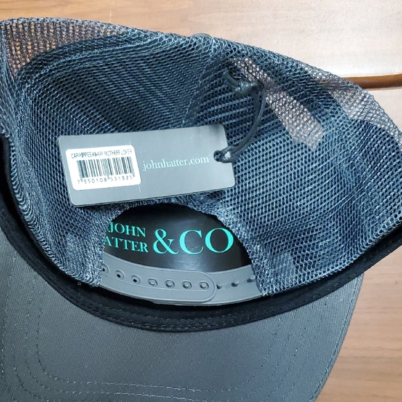 Gray Cap - Picture 2 of 2